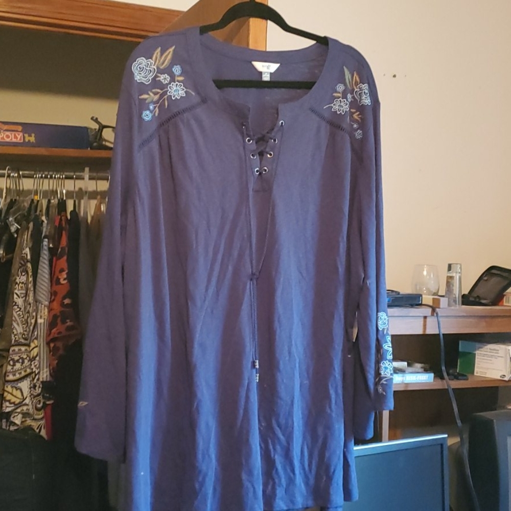 Long sleeve shirt